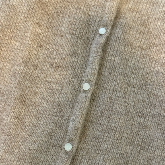 Sézane Gaspard Cardigan - Light Beige - Picture 4 of 7